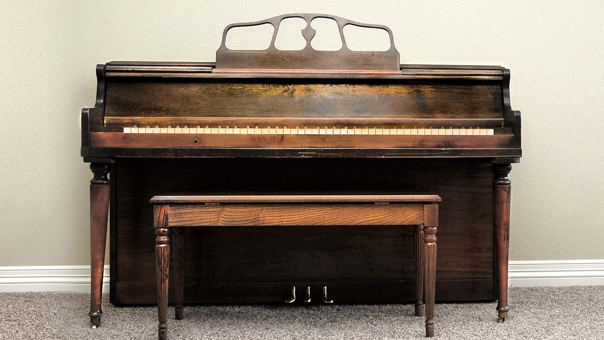 How To Dispose Of An Old Piano 1 800 GOT JUNK how-to-dispose-of-an-old-piano-1-800-got-junk